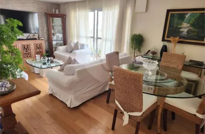 Apartamento com 3 quartos à venda na Rua Xavier Gouveia, Campo Belo, São Paulo