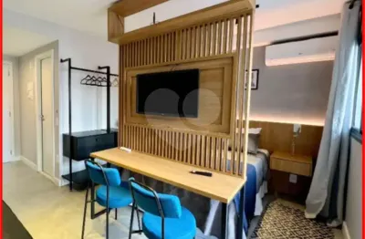 Apartamento com 1 quarto à venda na Rua Rego Freitas, Centro, São Paulo