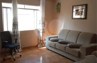 Casa com 4 quartos à venda na Rua Júlio Sayago, Penha, São Paulo