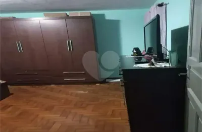 Casa com 1 quarto à venda na Vila Romero, São Paulo 
