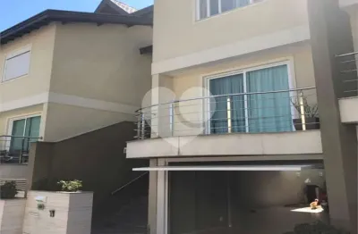 Casa em condomínio fechado com 3 quartos à venda na Avenida Senador José Ermírio de Moraes, Tremembé, São Paulo
