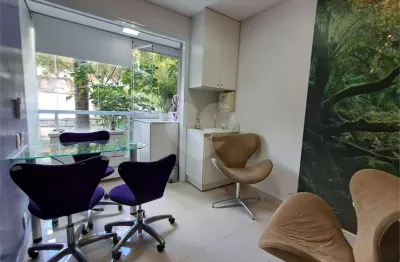 Sala comercial à venda na Rua Oscar Freire, Pinheiros, São Paulo