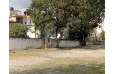 Terreno comercial para alugar na Rua Maestro Carlos Cruz, 217, Butantã, São Paulo