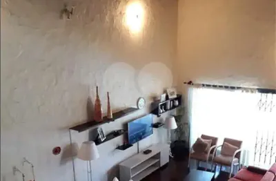 Casa com 4 quartos à venda na Rua Mozart, Vila Rosália, Guarulhos
