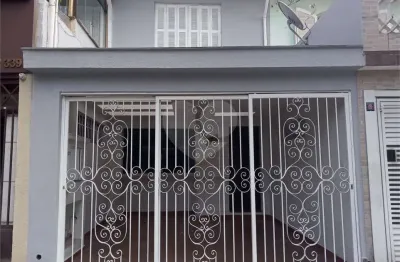Sobrado com 2 quartos para locação em parque são jorge - sp
