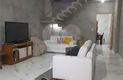 Casa com 3 quartos à venda na Rua Casa Forte, Água Fria, São Paulo