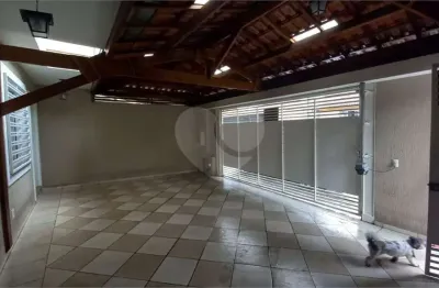 Casa com 3 quartos à venda na Rua Ângelo Calandrino, Jaçanã, São Paulo