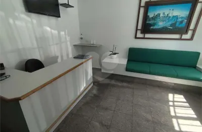 Casa com 3 quartos à venda na Avenida Água Fria, Santana, São Paulo
