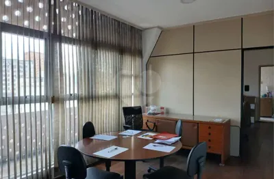 Sala comercial à venda na Rua Barão de Itapetininga, 255, República, São Paulo