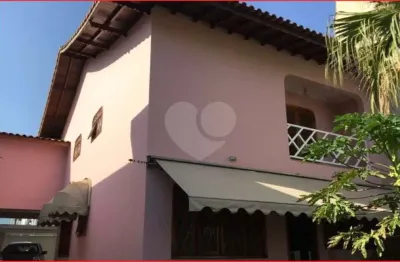 Casa com 3 quartos à venda na Rua Dona Benedita, Vila Rosália, Guarulhos
