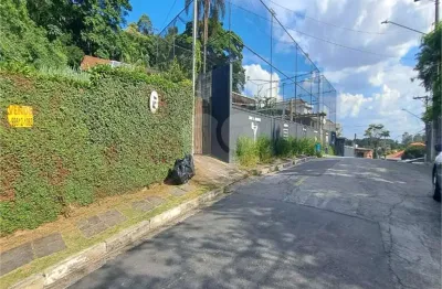 Terreno à venda na Rua Itabira, Horto, São Paulo