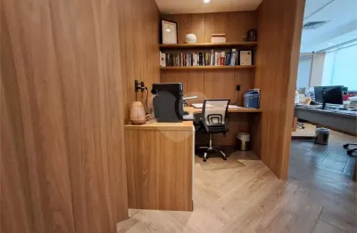 Sala comercial à venda na Rua Butantã, Pinheiros, São Paulo