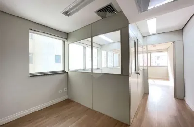 Sala comercial para alugar na Rua Artur de Azevedo, Jardim América, São Paulo