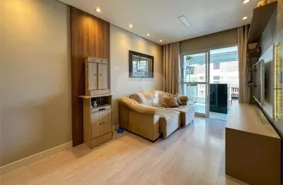 Apartamento com 3 quartos à venda na Rua Catão, Vila Romana, São Paulo