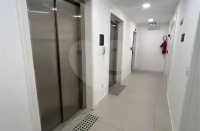 Sala comercial à venda na Avenida Sumaré, 179, Perdizes, São Paulo