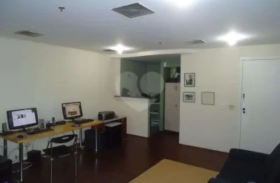 Sala comercial à venda na Alameda Santos, Jardim América, São Paulo