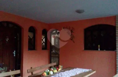 Casa com 4 quartos à venda em jardim maristela - sp