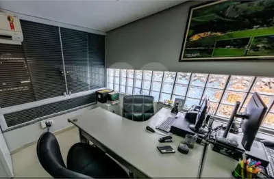 Barracão / Galpão / Depósito à venda na Dom José Marcondes, Brasilândia, São Paulo