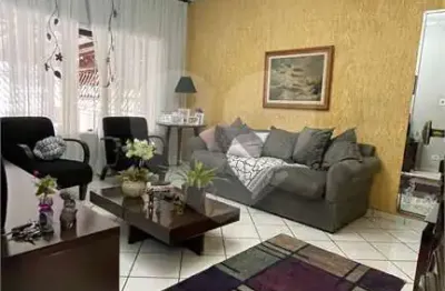 Casa com 4 quartos à venda na Avenida Tenente Laudelino Ferreira do Amaral, São Miguel Paulista, São Paulo