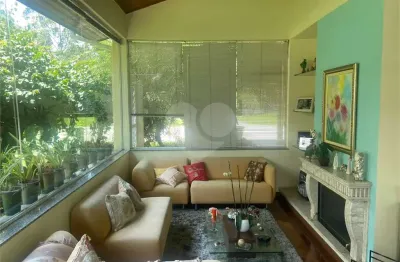 Condomínio com 4 quartos à venda em parque imperial - sp