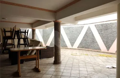 Casa com 6 quartos à venda na Rua Londres, Cangaíba, São Paulo