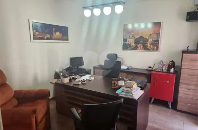 Casa com 4 quartos à venda na Rua José Alberto Senator, Lapa, São Paulo