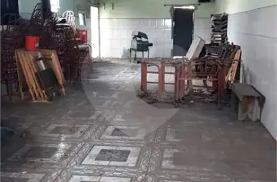 Prédio à venda na Estrada Lázaro Amâncio de Barros, 234, Brasilândia, São Paulo