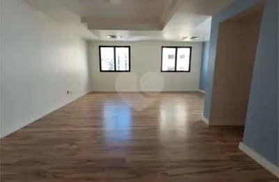 Sala comercial à venda na Rua Itapicuru, Perdizes, São Paulo