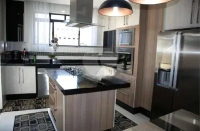 Casa com 3 quartos à venda na Avenida Gustavo Adolfo, Tucuruvi, São Paulo