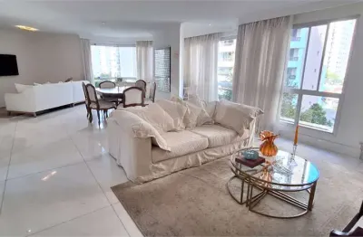 Apartamento com 3 quartos à venda na Avenida Jamaris, 571, Moema, São Paulo