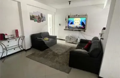 Casa com 3 quartos à venda na Rua Doutor Teixeira das Neves, 67, Tremembé, São Paulo