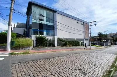 Prédio para alugar na Avenida Água Fria, Santana, São Paulo