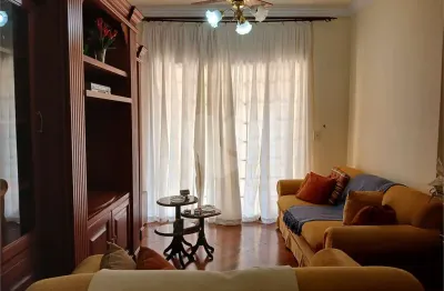 Casa com 2 quartos à venda na Rua Itaici, Santana, São Paulo