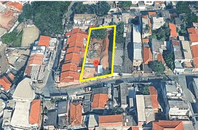 Terreno à venda na Rua Penaforte, Tremembé, São Paulo