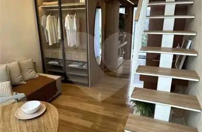 Kitnet / Stúdio à venda na Rua Paulistânia, 80, Vila Madalena, São Paulo