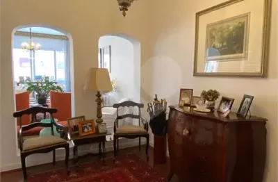 Apartamento com 3 quartos à venda na Alameda Joaquim Eugênio de Lima, Jardim Paulista, São Paulo