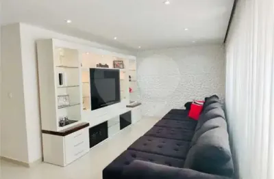 Casa com 3 quartos à venda na Rua São Florêncio, Penha, São Paulo