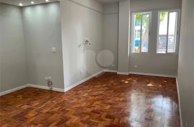 Apartamento com 2 quartos à venda na Alameda Barão de Limeira, 761, Barra Funda, São Paulo