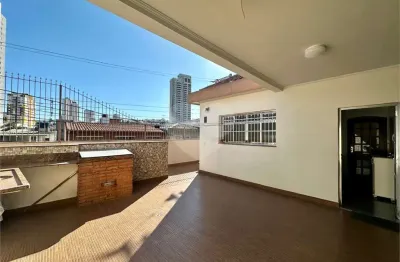 Casa com 4 quartos para alugar no Limão, São Paulo 