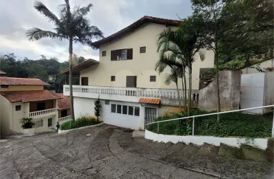 Casa de vila com 6 quartos para locação em tucuruvi - sp