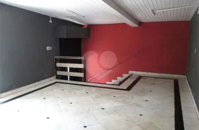 Ponto comercial para alugar na Rua Cardeal Arcoverde, Pinheiros, São Paulo