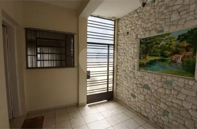 Sobrado com 3 quartos à venda ou para locação em água fria - sp