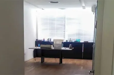 Ponto comercial à venda na Avenida Rio Branco, Barra Funda, São Paulo