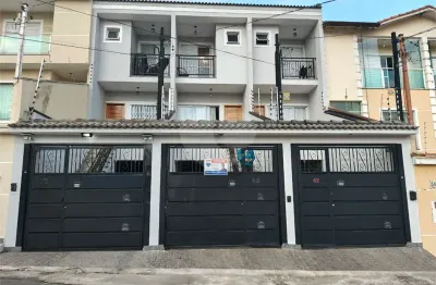 Casa com 3 quartos à venda na Rua Lucianópolis, 62, Vila Nivi, São Paulo