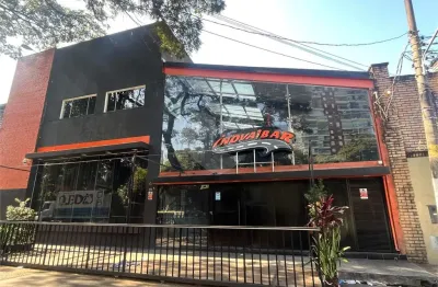 Prédio para alugar na Rua Eduardo Espinola Filho, 72, Santana, São Paulo