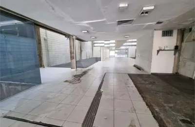 Prédio à venda na Barra Funda, São Paulo 