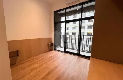 Kitnet / Stúdio para alugar na Rua Francisco Leitão, 255, Pinheiros, São Paulo