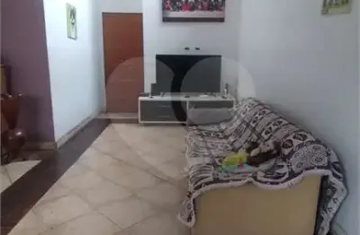 Casa com 3 quartos à venda na Rua Professora Romilde Nogueira de Sá, 373, Imirim, São Paulo