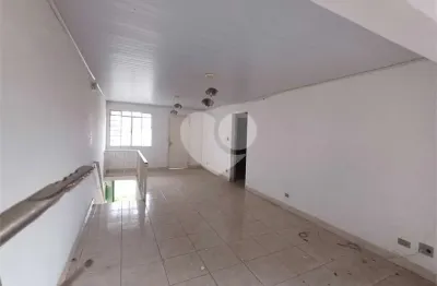 Casa com 3 quartos à venda na Rua Mateus Garcia, 125, Tremembé, São Paulo