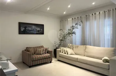 Casa com 3 quartos para alugar na Rua Coronel Higino Borges dos Santos, 23, Santana, São Paulo